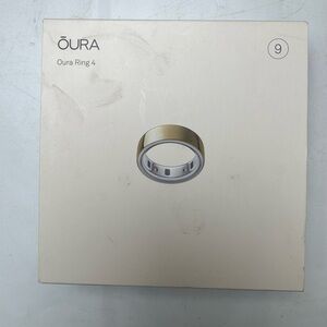 Oura Ring 4 Gold with White Accents -size 9
